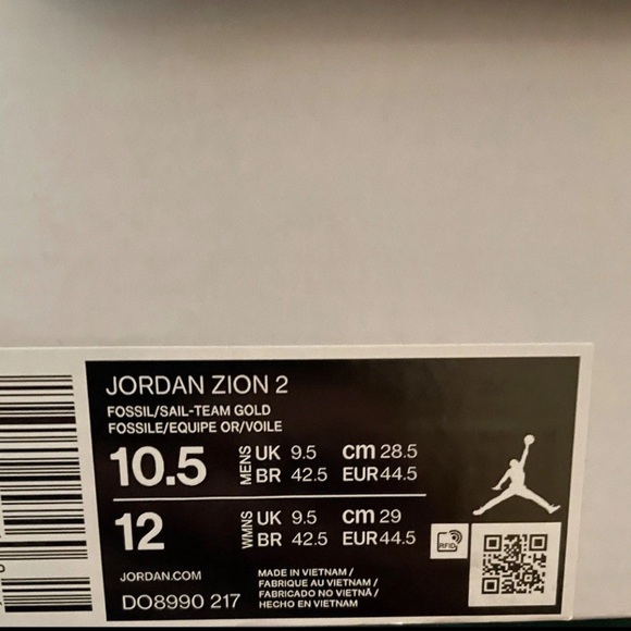 Jordan Zion 2 Fossil/Sail/Team Gold/University Red DO8990-217 Men’s 10.5 - Picture 8 of 16